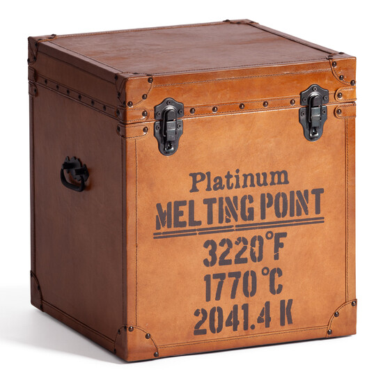 Столик - сундук Secret De Maison TRUNK ( mod. 2008 ) дерево манго/кожа буйвола, 40 х 40 х 45 см, Античный светлый